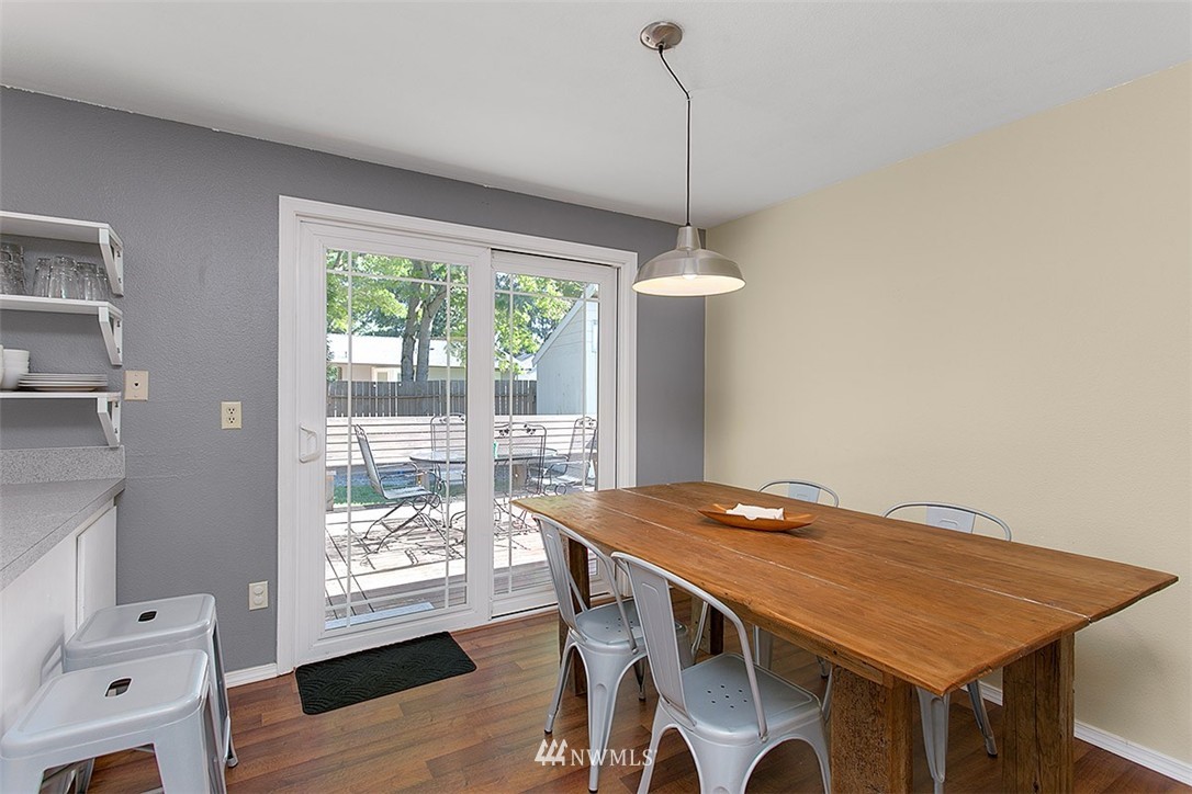 227 225th Street Southwest Bothell, WA 98021 - Photo 11 of 24
