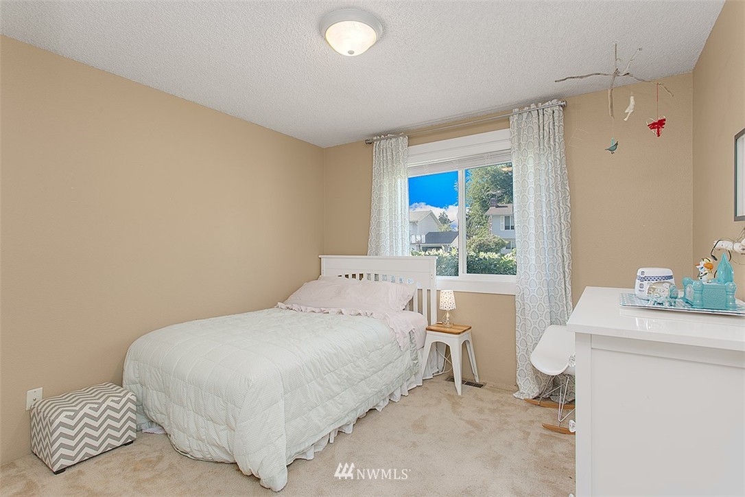 227 225th Street Southwest Bothell, WA 98021 - Photo 18 of 24