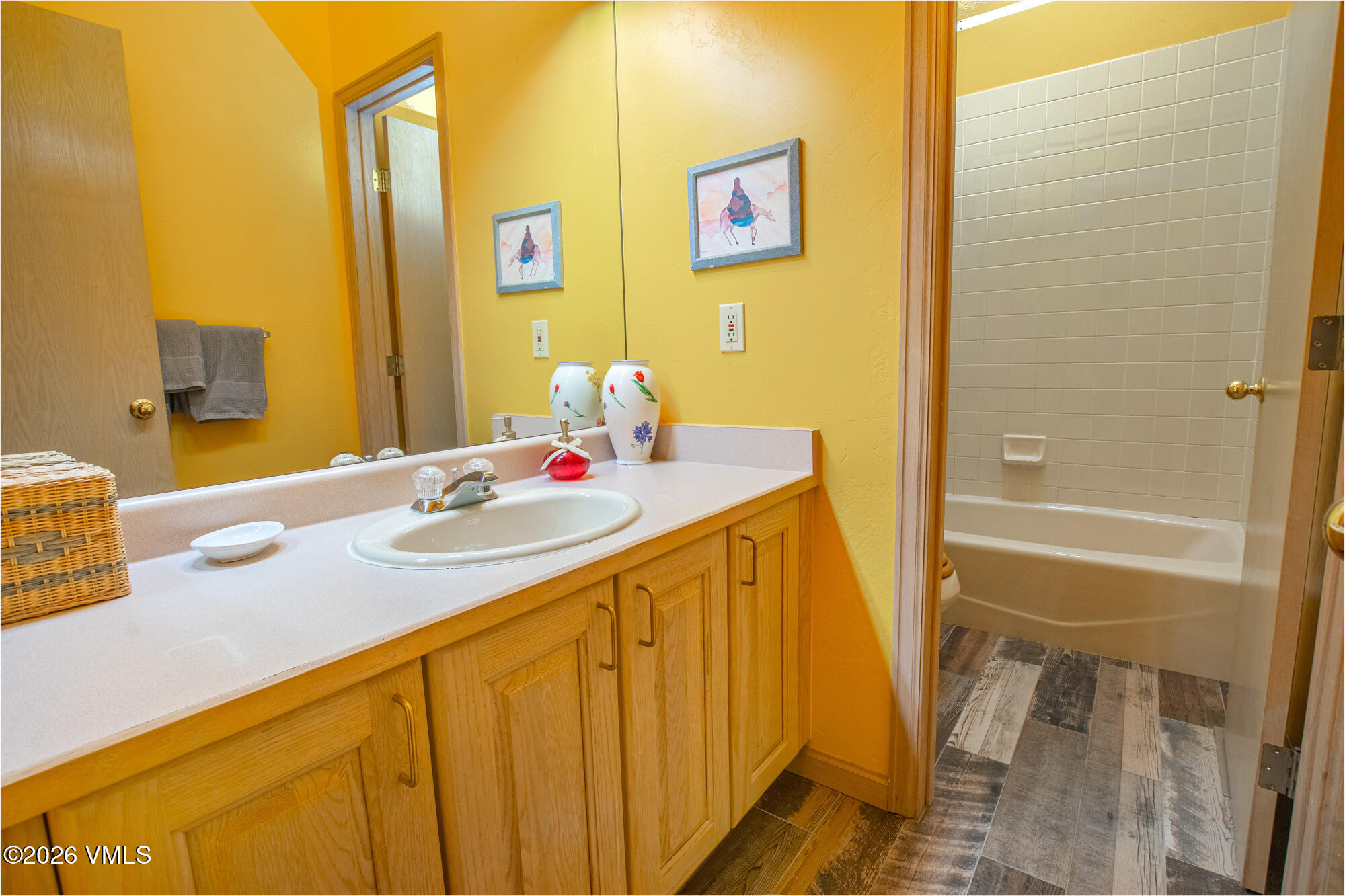 1000 Homestead Drive, Unit 5 Edwards, CO 81632 - Photo 17 of 33 MCR_0017a