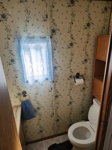 $99,999 | 123 Sherwood Drive, Tilton, NH 03276