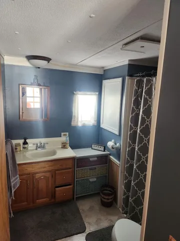 $99,999 | 123 Sherwood Drive, Tilton, NH 03276