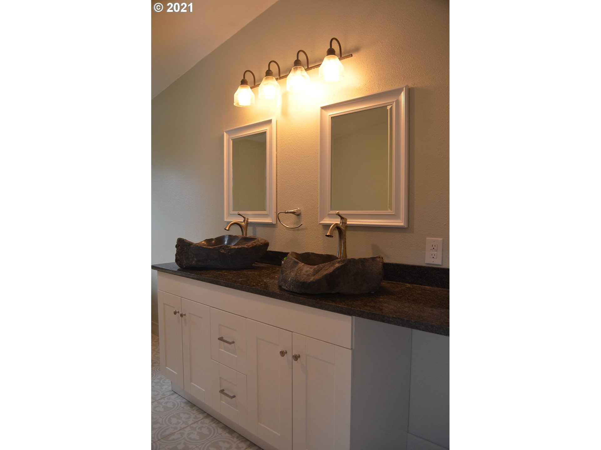 149585 Jerry Road La Pine, OR 97739 - Photo 22 of 31 Gallery Image 22