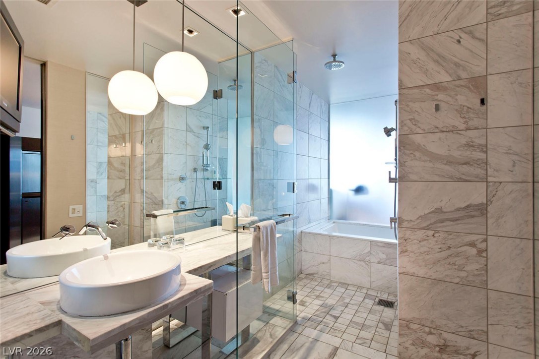 4381 West Flamingo Road, Unit 908 Las Vegas, NV 89103 - Photo 15 of 16