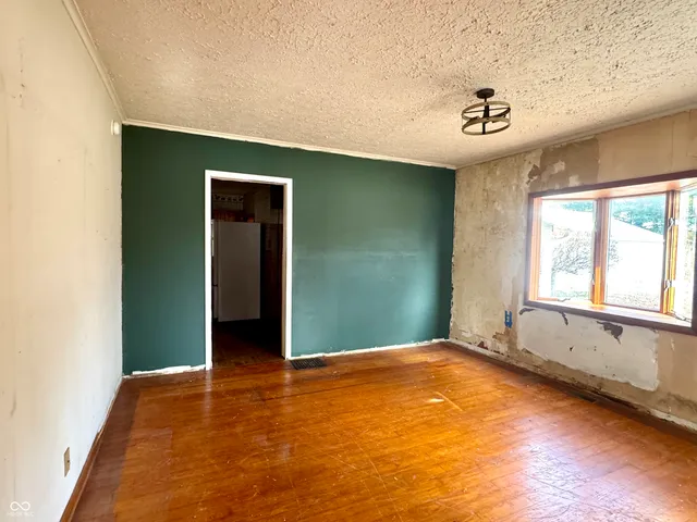 $122,500 | 1109 East Us Highway, Brazil, IN 47834