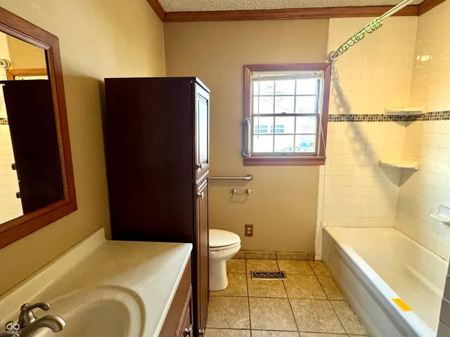 $122,500 | 1109 East Us Highway, Brazil, IN 47834