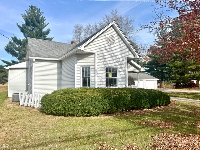 $122,500 | 1109 East Us Highway, Brazil, IN 47834