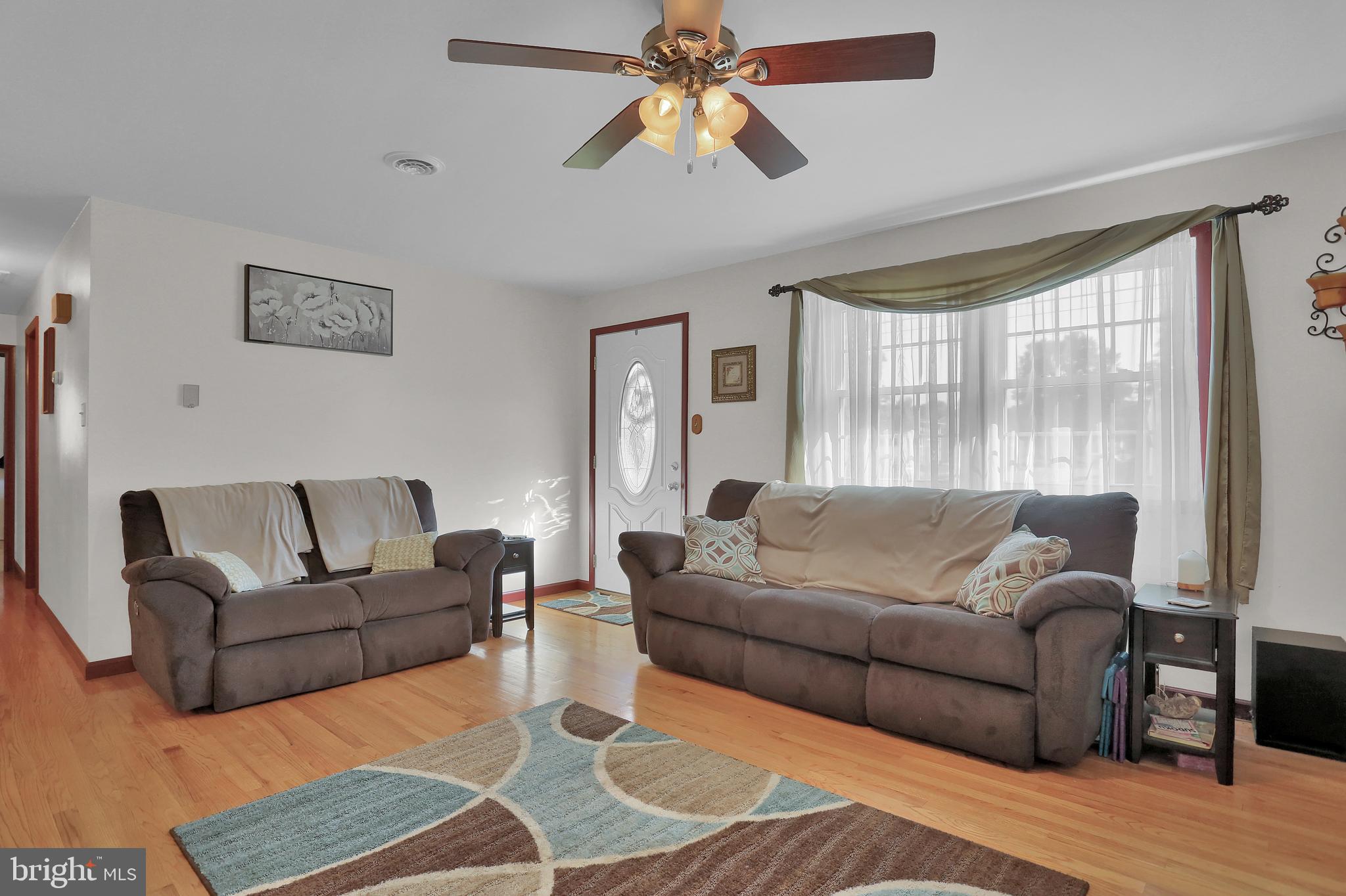 64 Roths Church Road Spring Grove, PA 17362 - Photo 7 of 40