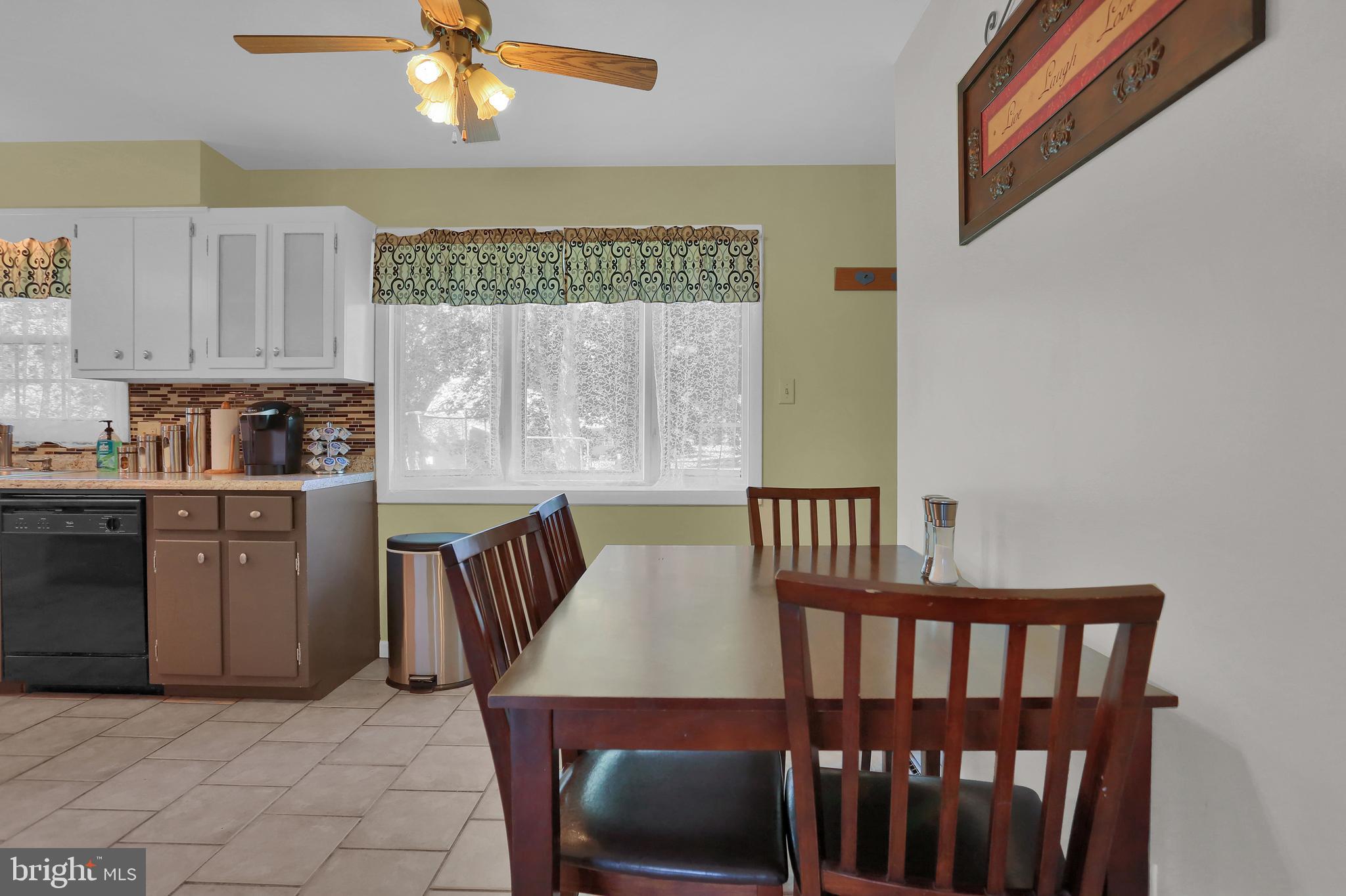 64 Roths Church Road Spring Grove, PA 17362 - Photo 9 of 40