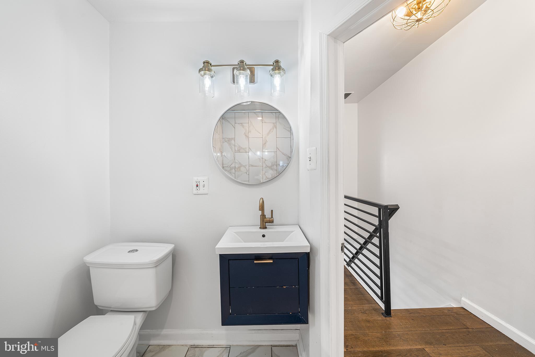 2310 Fernon Street Philadelphia, PA 19145 - Photo 13 of 29