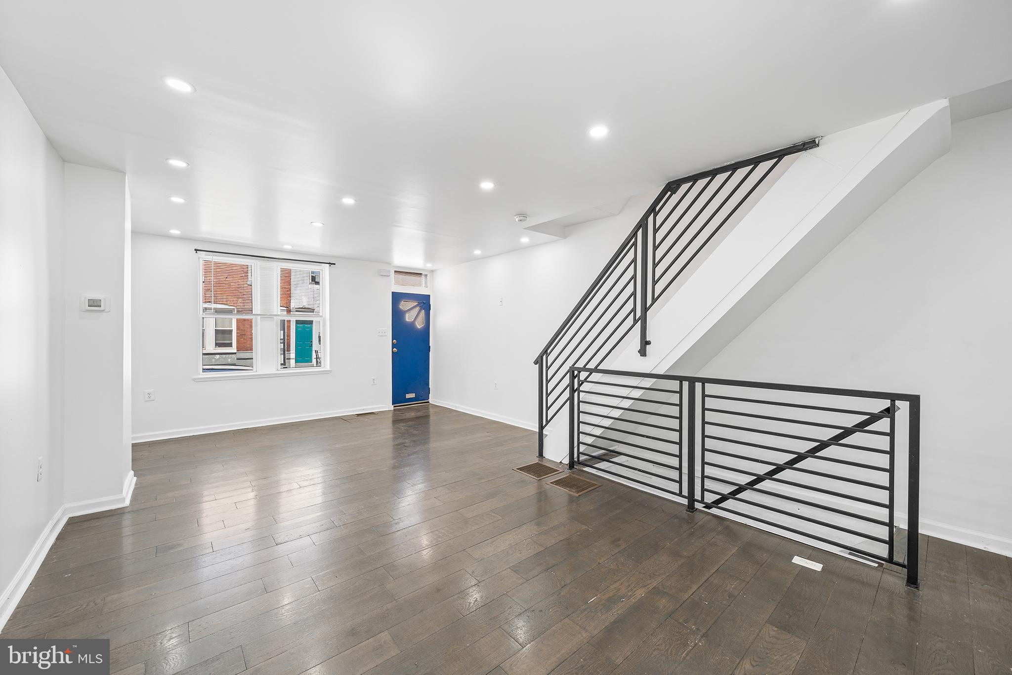 2310 Fernon Street Philadelphia, PA 19145 - Photo 5 of 29