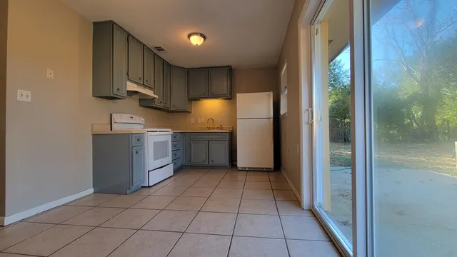 $2,400 | 709 Whippoorwill Lane, Destin, FL 32541