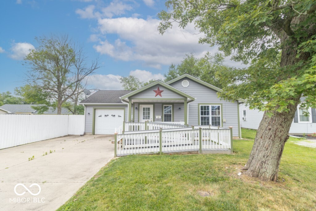 1353 R Avenue New Castle, IN 47362 - Photo 1 of 41 Gallery Image 1