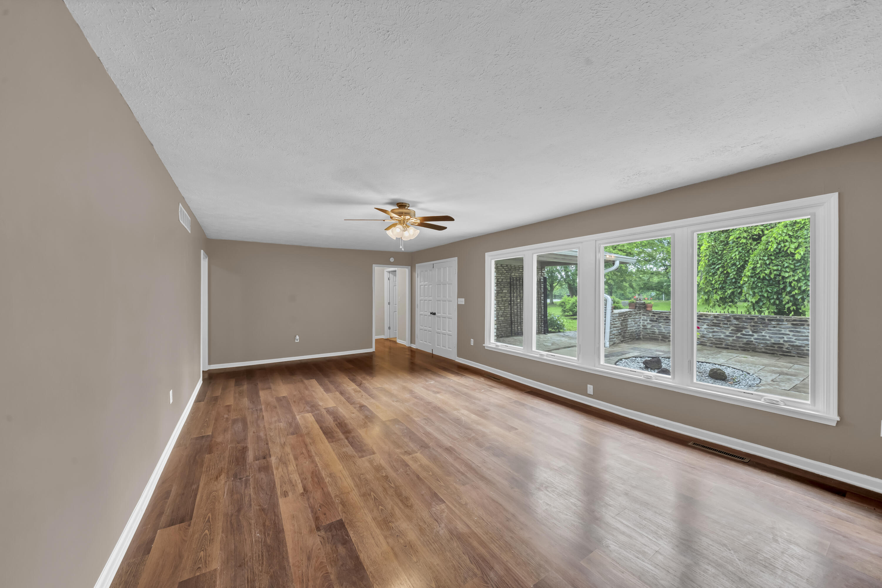 399 Stone Crest Road Winchester, KY 40391 - Photo 8 of 65 A7405158