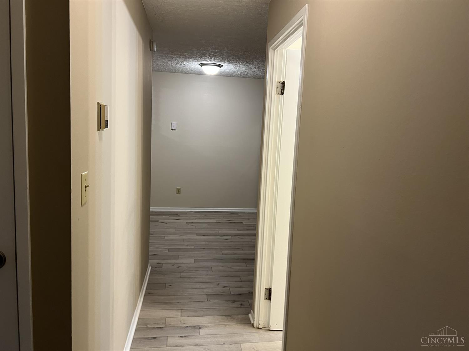 6601 Hearne Road, Unit 62 Cincinnati, OH 45248 - Photo 8 of 12 Gallery Image 8