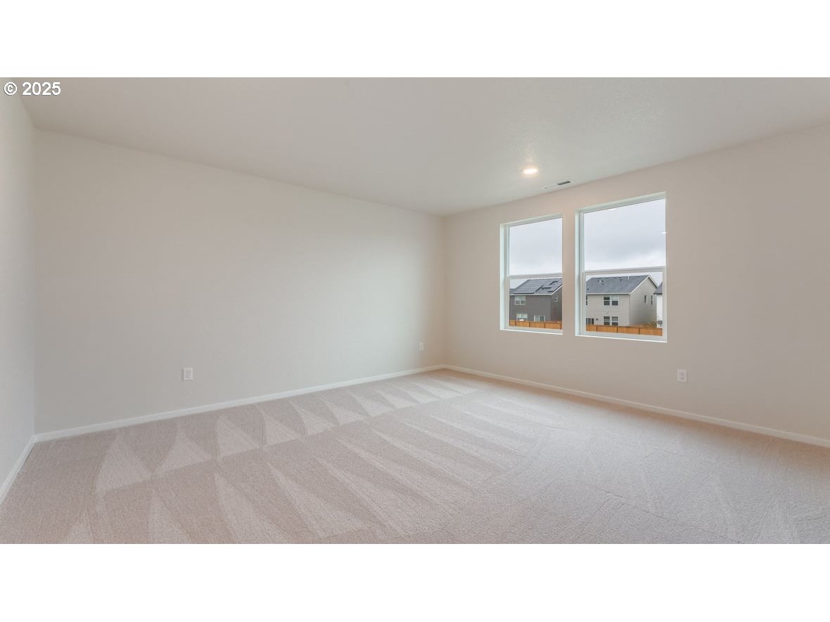 2923 V Street Springfield, OR 97477 - Photo 18 of 34