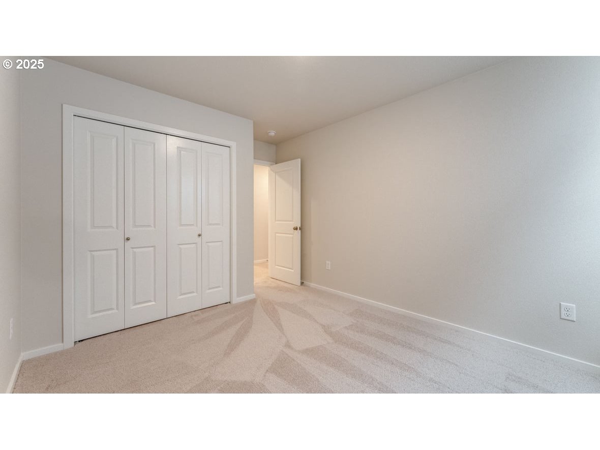 2923 V Street Springfield, OR 97477 - Photo 25 of 34
