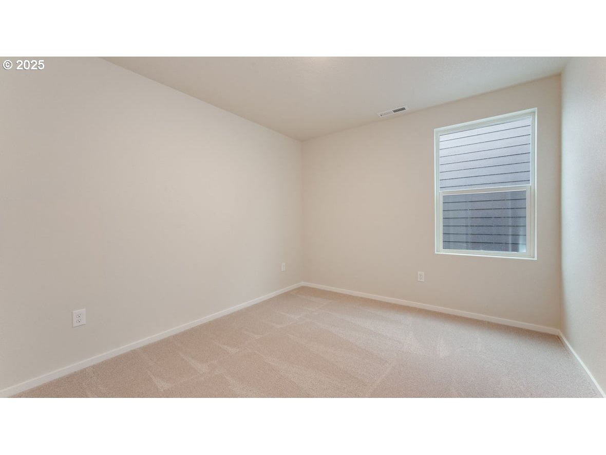 2923 V Street Springfield, OR 97477 - Photo 26 of 34