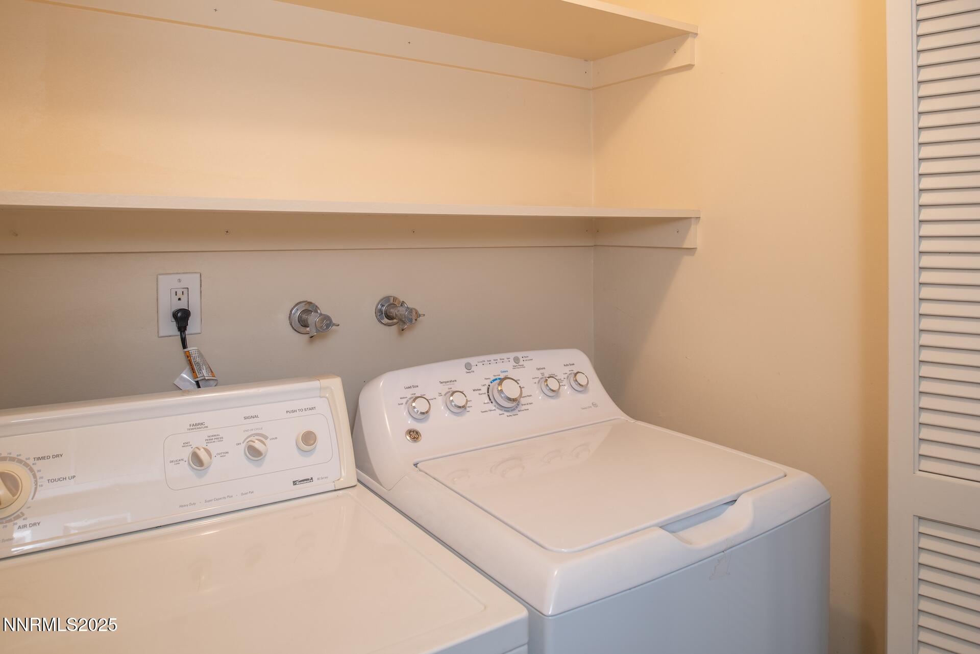 1200 Riverside Drive, Unit 1213 Reno, NV 89503 - Photo 18 of 27 1213 photo 18