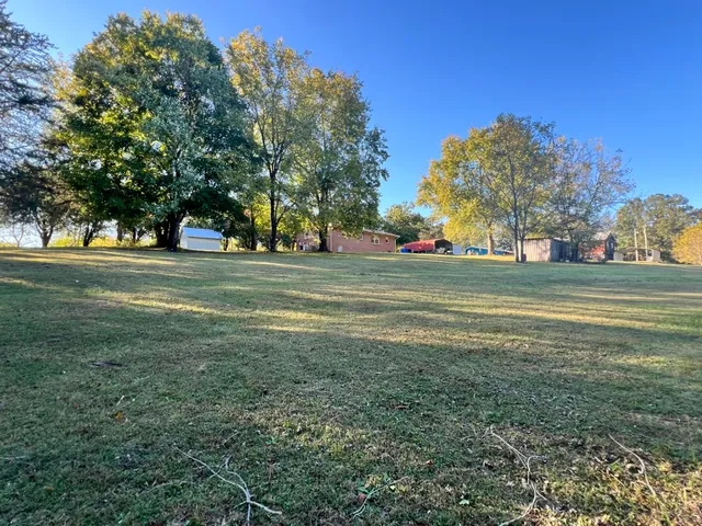 $374,900 | 948 North Brace Road, Summertown, TN 38483