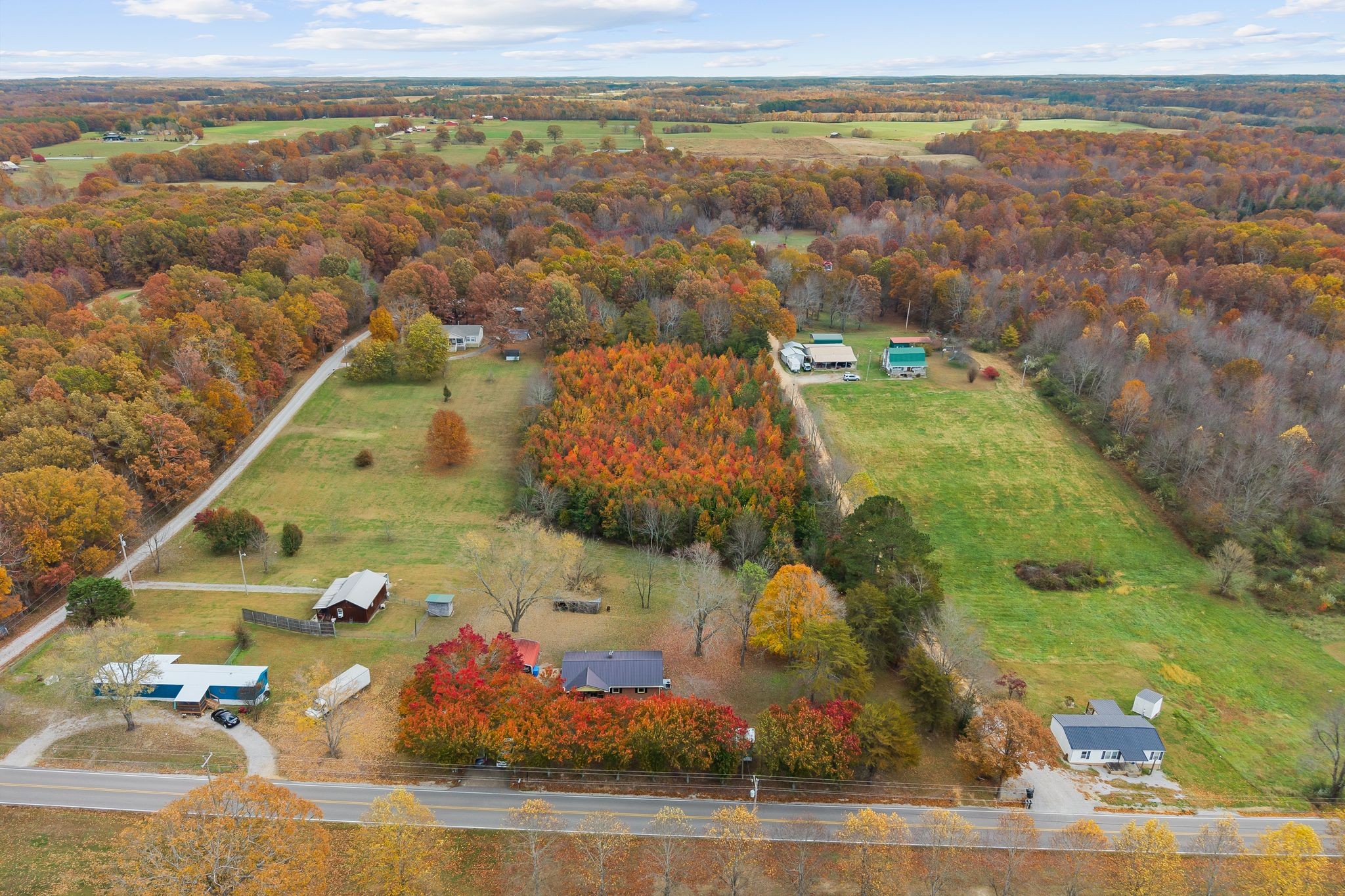 948 North Brace Road Summertown, TN 38483 - Photo 33 of 59 a view of lake view and mountain view