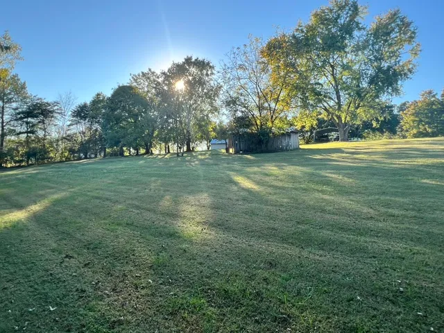 $349,900 | 948 North Brace Road, Summertown, TN 38483