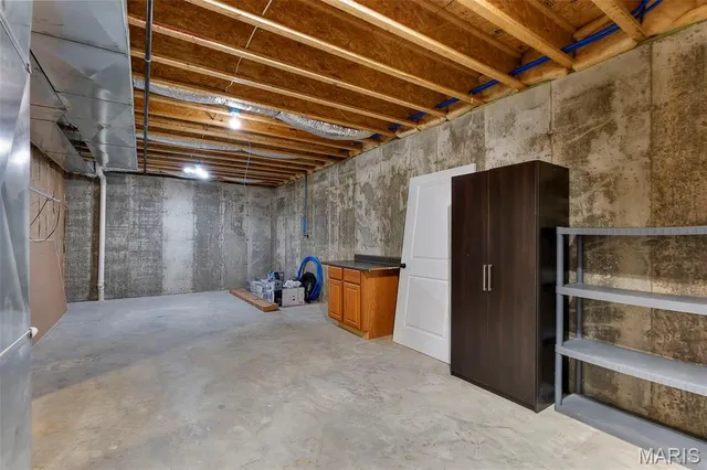 $289,500 | 1552 Enterprise Court, Jackson, MO 63755