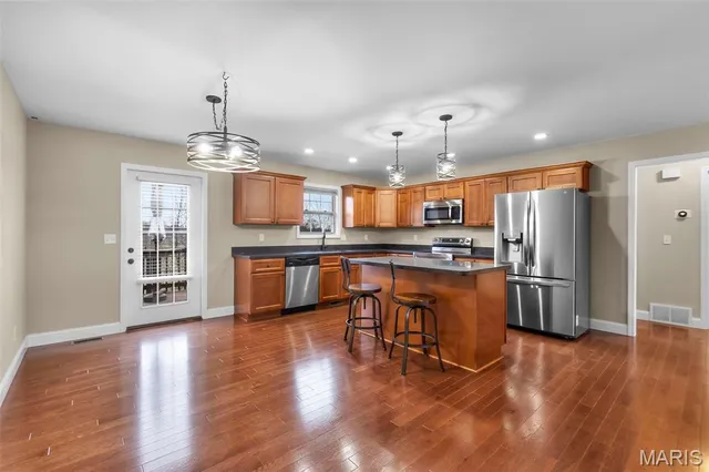 $289,500 | 1552 Enterprise Court, Jackson, MO 63755