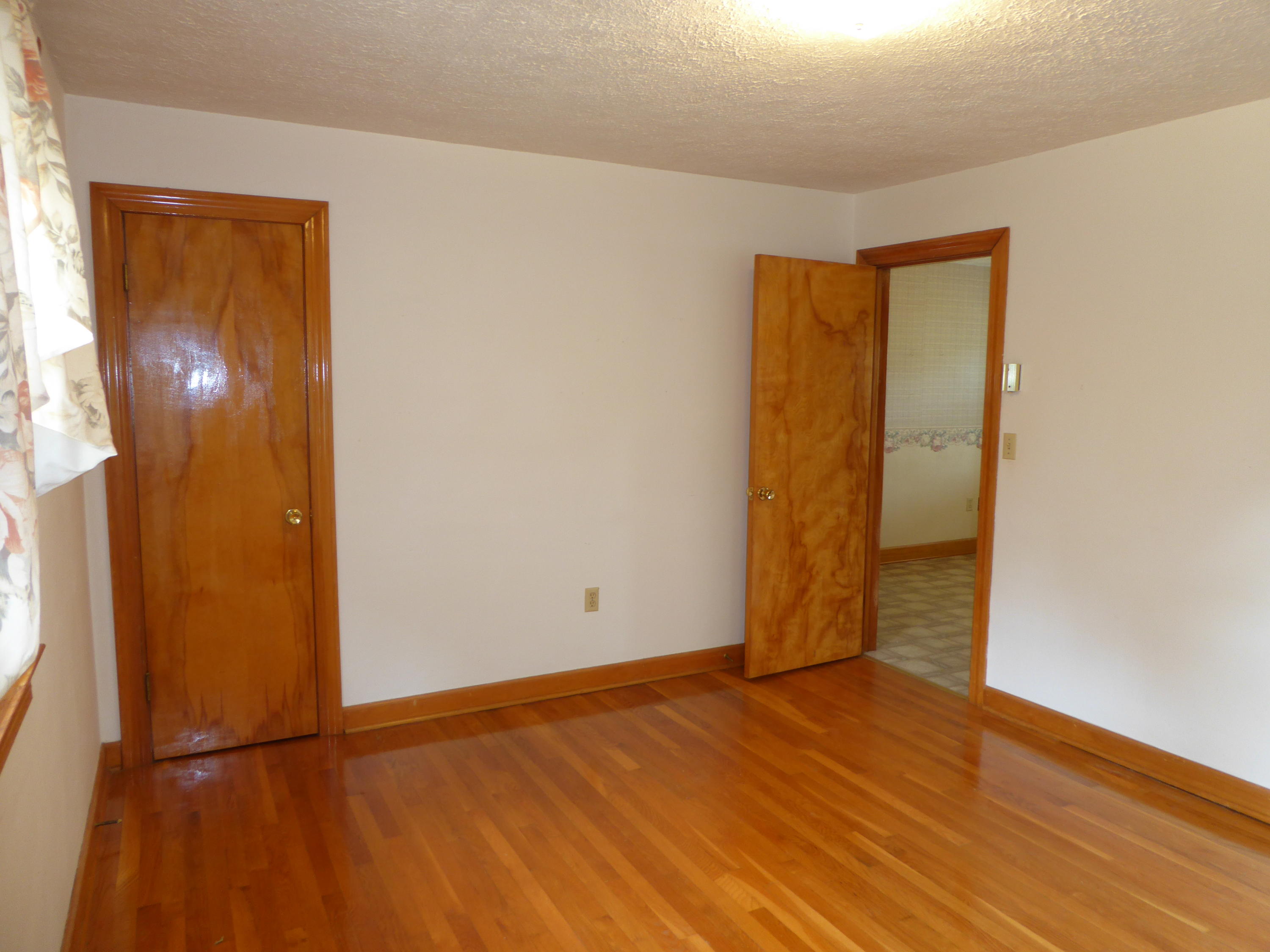 61 Wescott Road Rocky Mount, VA 24151 - Photo 20 of 30 20 Second Bedroom