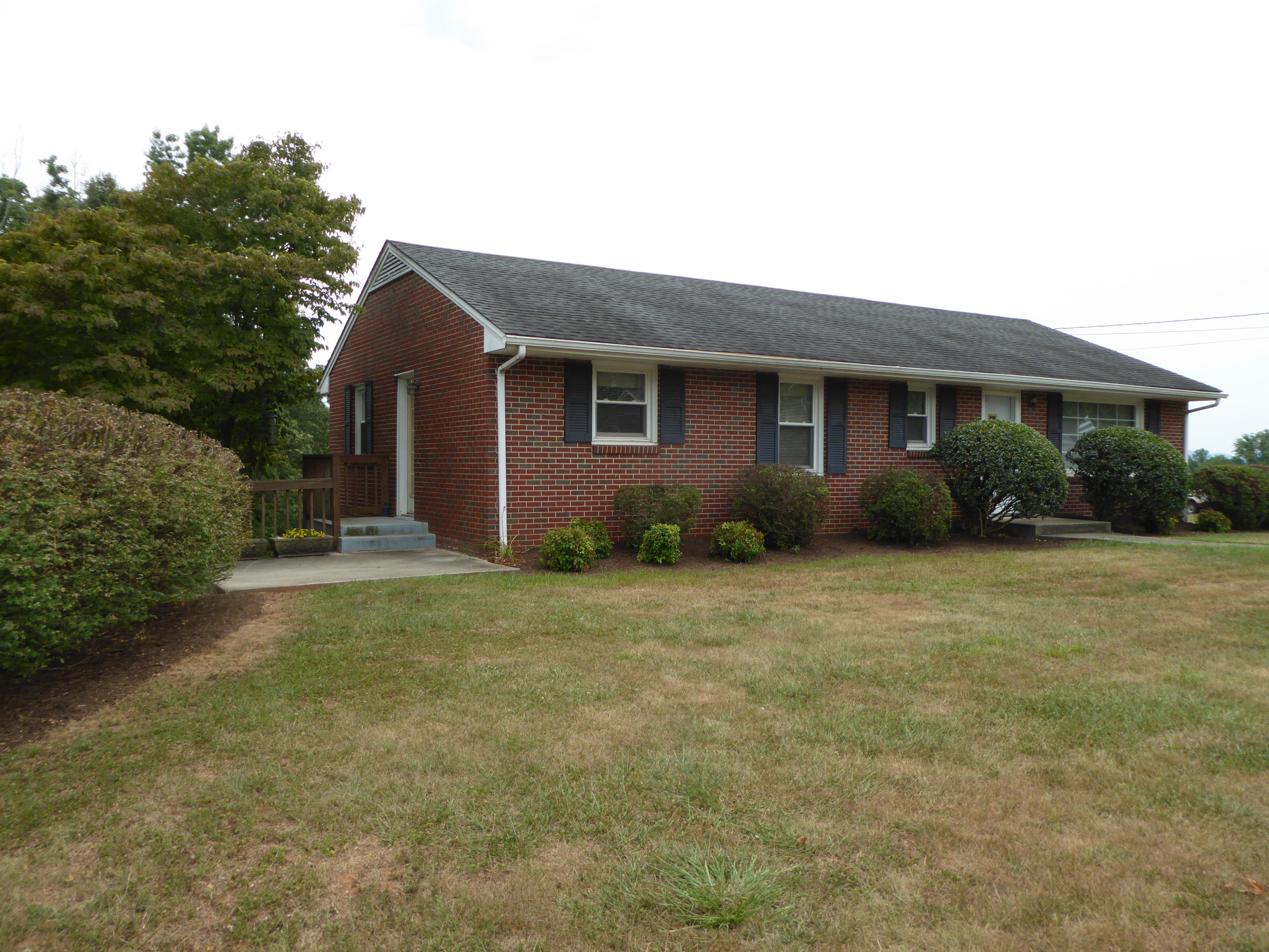 61 Wescott Road Rocky Mount, VA 24151 - Photo 30 of 30 30 Front