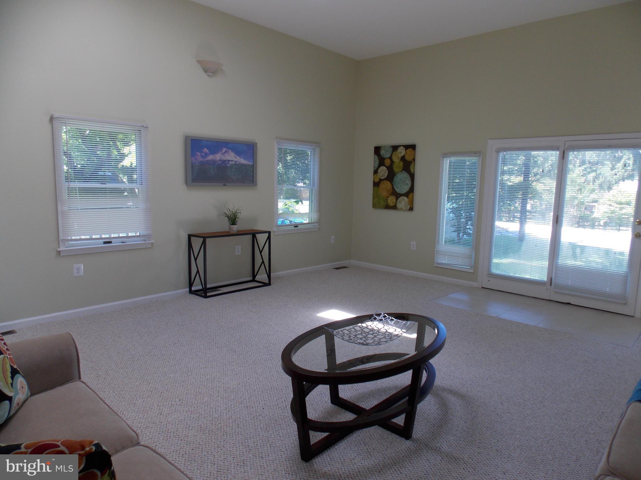 9415 Monroe Street Silver Spring, MD 20910 - Photo 22 of 30 Family Room