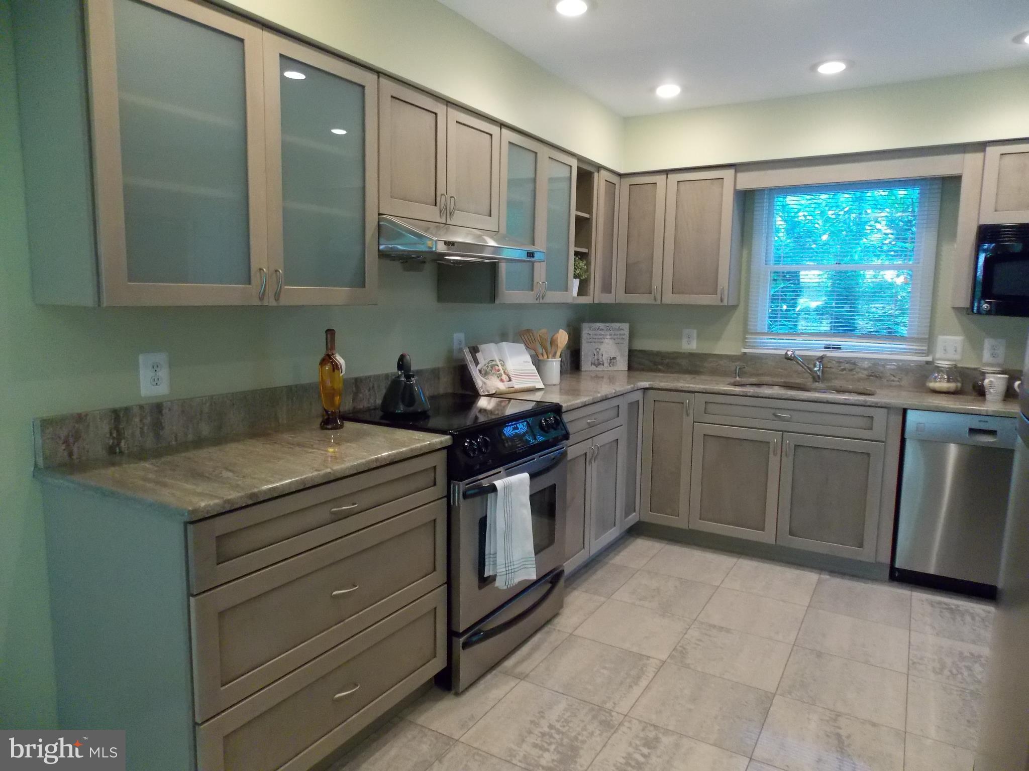 9415 Monroe Street Silver Spring, MD 20910 - Photo 7 of 30 Kitchen