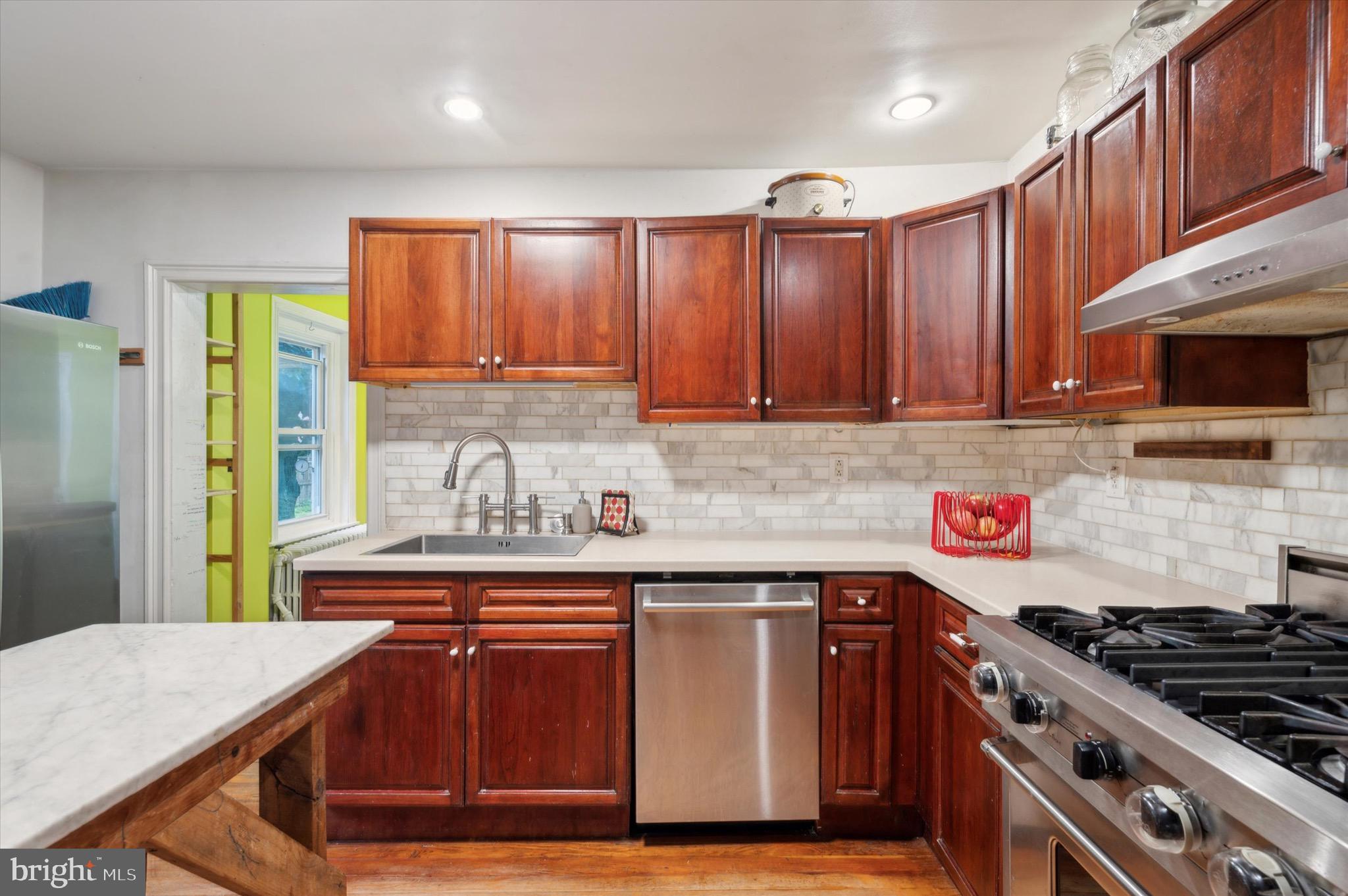 124 West Rittenhouse Street Philadelphia, PA 19144 - Photo 16 of 44 Kitchen