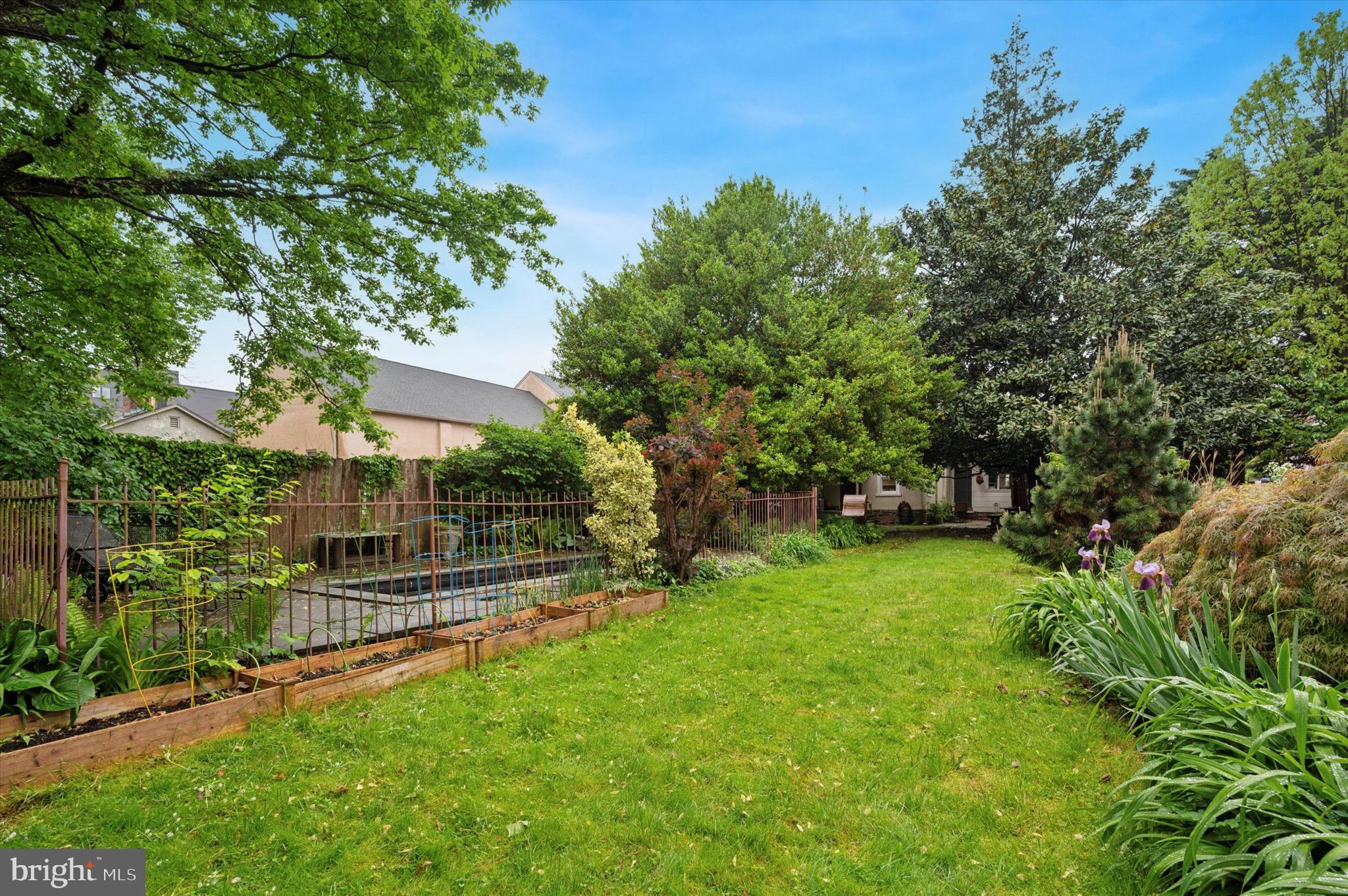 124 West Rittenhouse Street Philadelphia, PA 19144 - Photo 40 of 44 Backyard