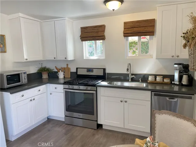 $1,995 | 2016 West 146th Place, Unit 1/2, Gardena, CA 90249