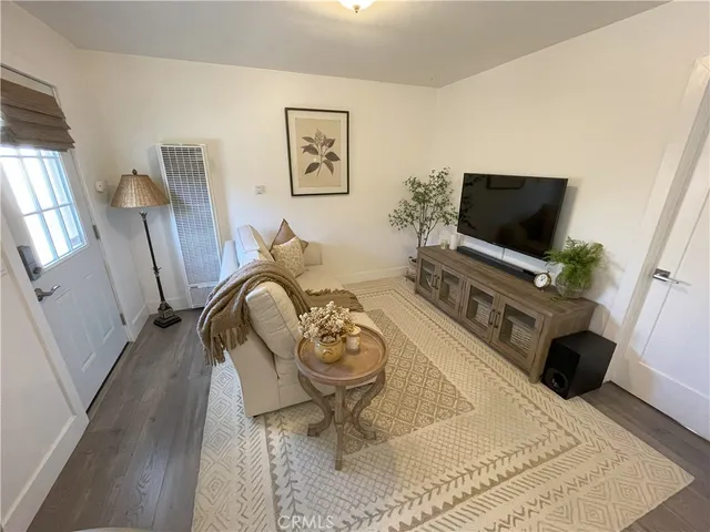 $1,995 | 2016 West 146th Place, Unit 1/2, Gardena, CA 90249