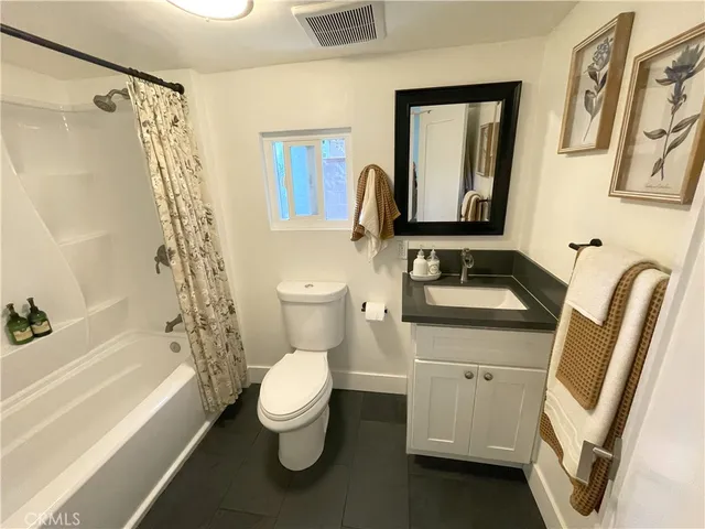 $1,995 | 2016 West 146th Place, Unit 1/2, Gardena, CA 90249