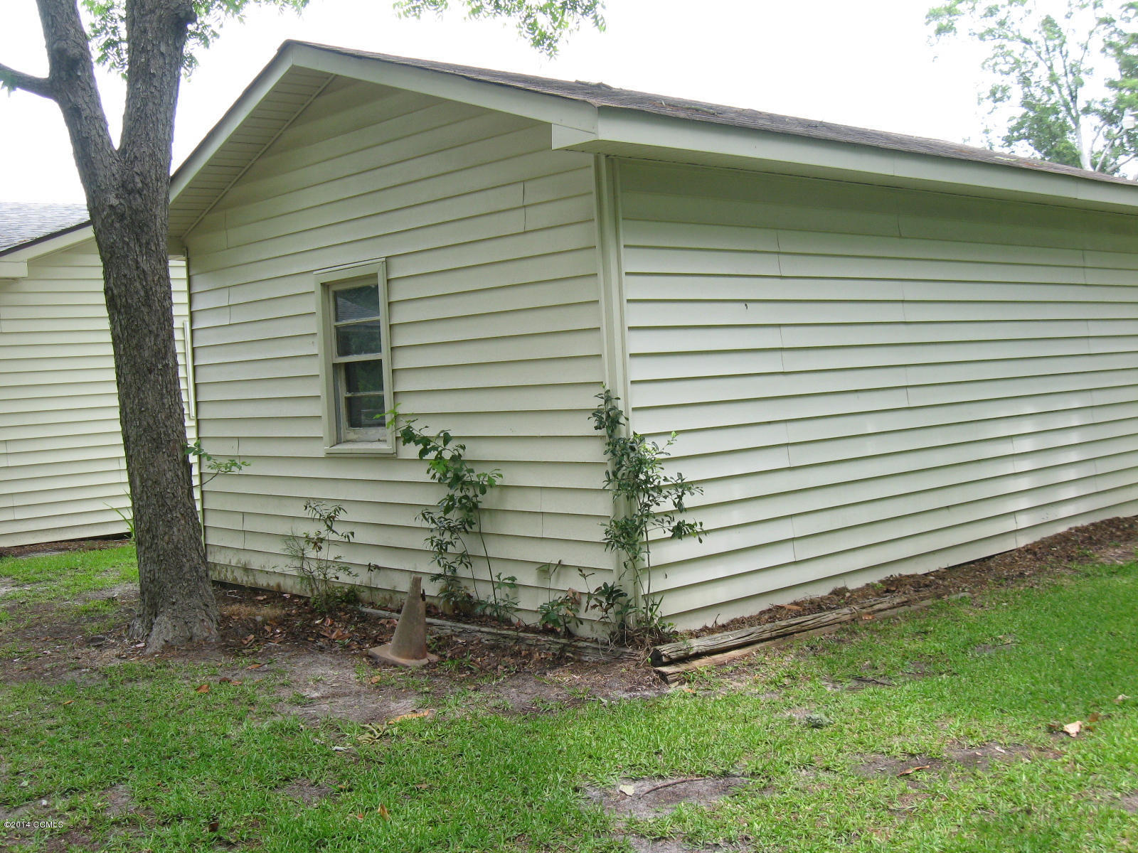 4109 Country Club Road Morehead City, NC 28557 - Photo 26 of 31 Back View of Storage Shed 14 X 20