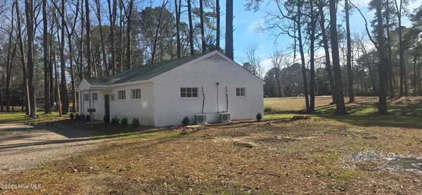 $138,500 | 108 Park Drive, Enfield, NC 27823