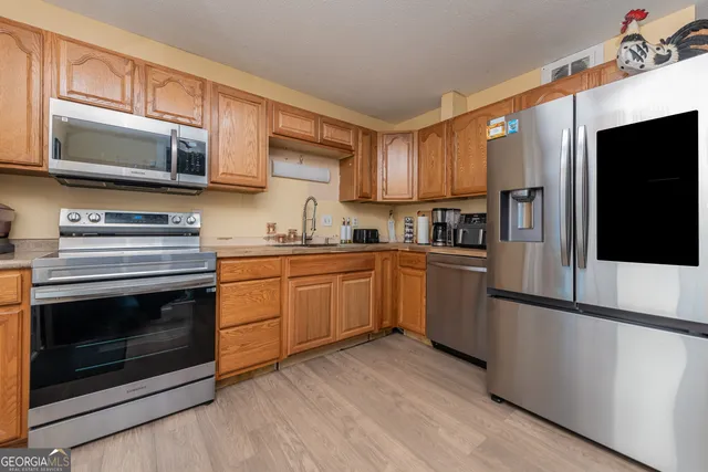 $145,000 | 141 Stoneridge Drive, Warner Robins, GA 31088