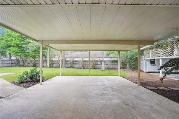 $2,500 | 937 Crestwood Boulevard, Covington, LA 70433