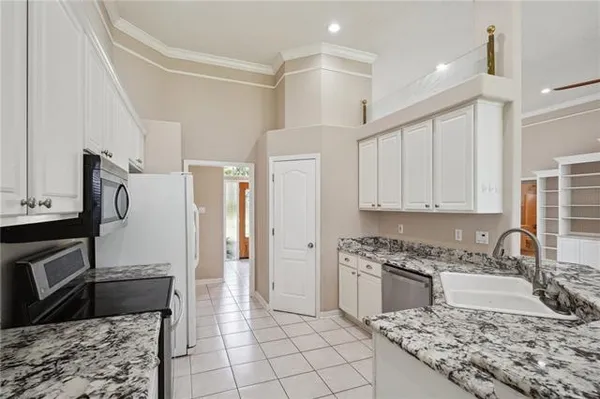 $2,500 | 937 Crestwood Boulevard, Covington, LA 70433
