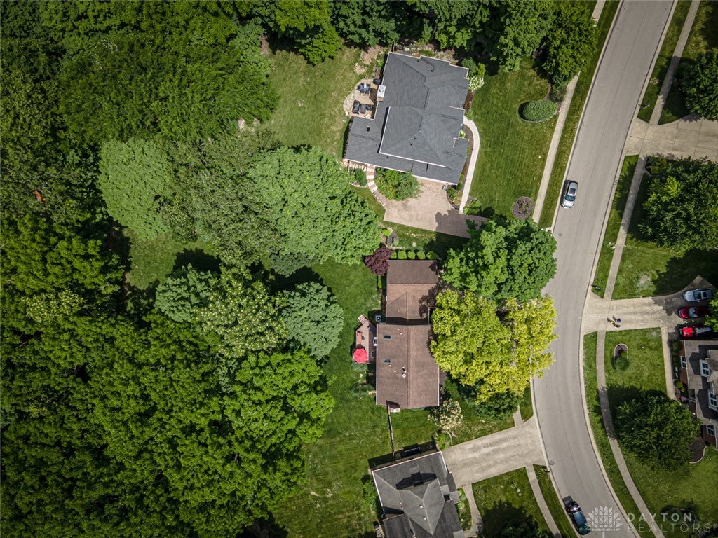 6749 Penridge Centerville, OH 45459 - Photo 5 of 52 Gallery Image 5
