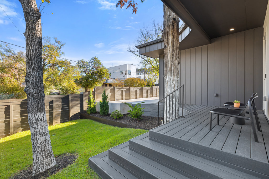 4707 Reyes Street, Unit 2 Austin, TX 78721 - Photo 26 of 30
