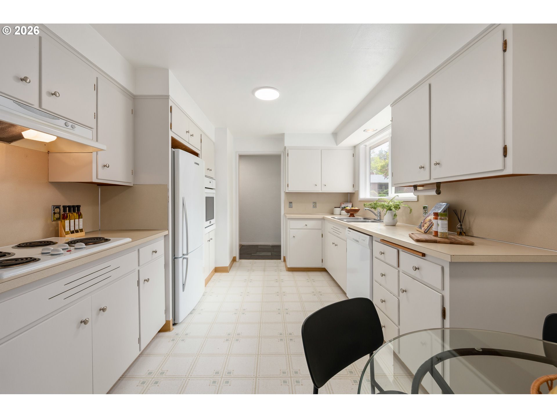 3970 Donald Street Eugene, OR 97405 - Photo 13 of 44