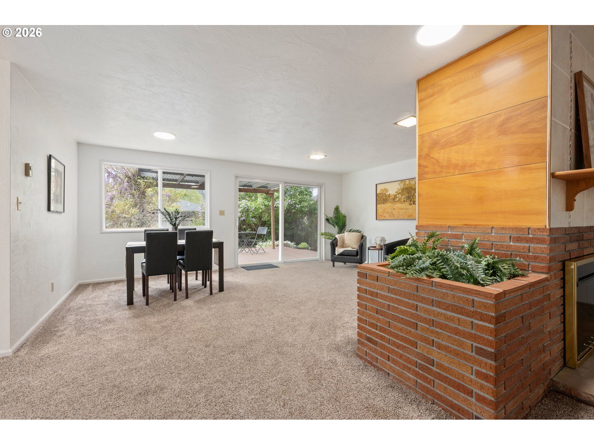 3970 Donald Street Eugene, OR 97405 - Photo 8 of 44