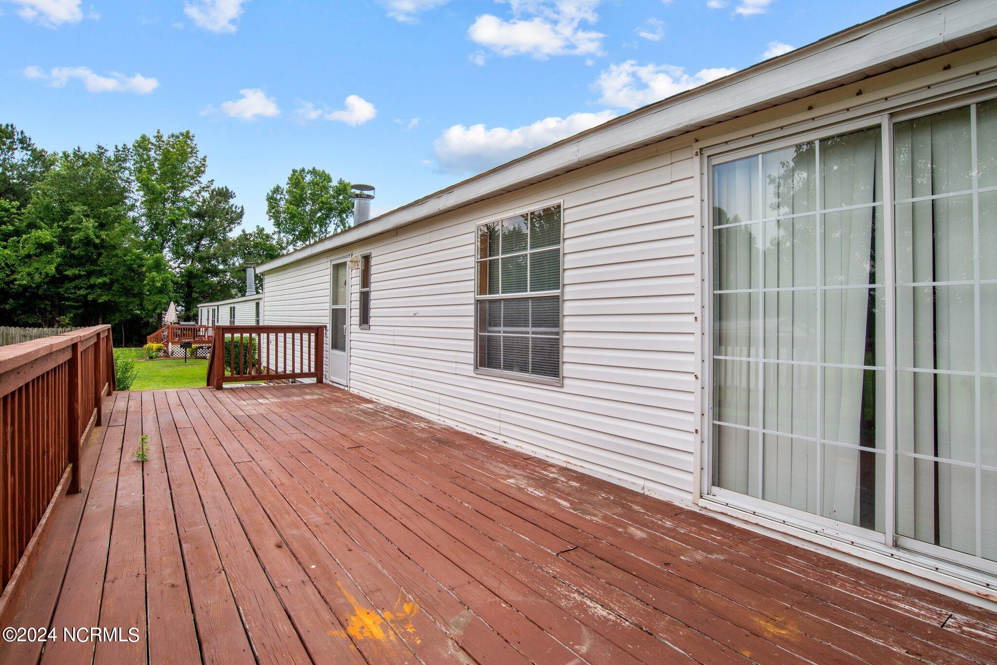 2058 Town Crier Road Kinston, NC 28504 - Photo 37 of 44 20-web-or-mls-DSC_1427