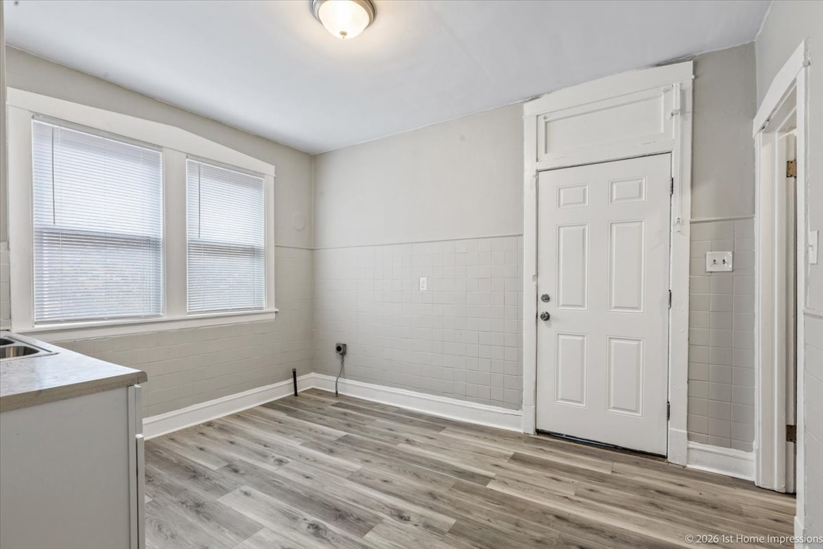 6228 South Fairfield Avenue Chicago, IL 60629 - Photo 8 of 19