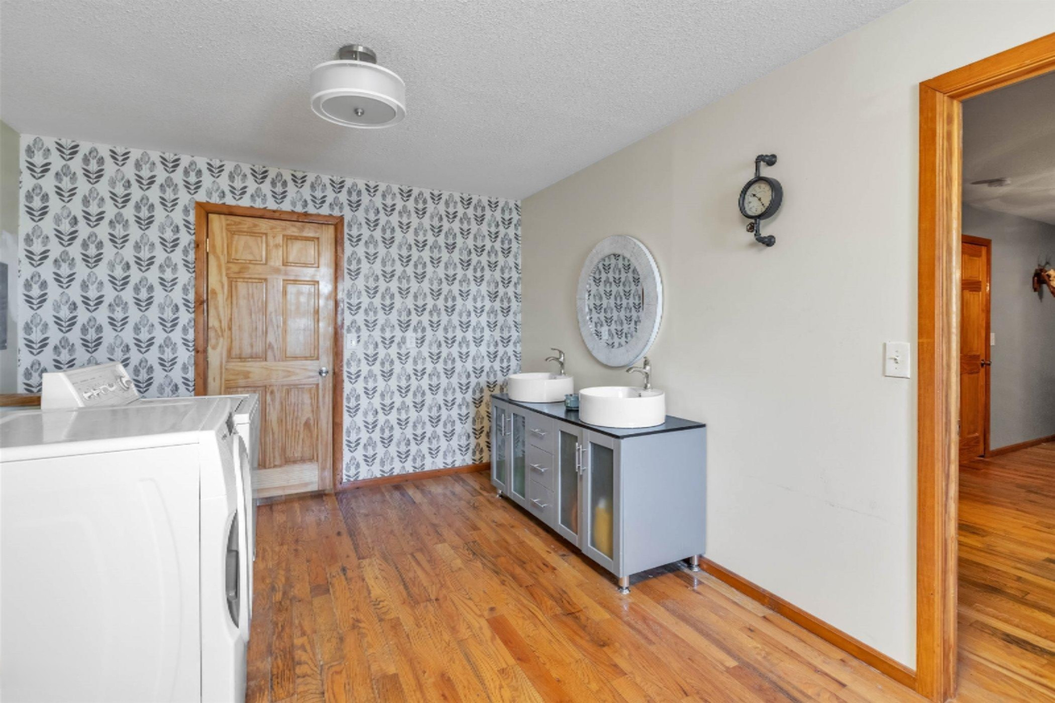 550 South Bliss Road Sumner, MI 48889 - Photo 27 of 39 29-550 S Bliss Rd-WindowStill-Real-Estat