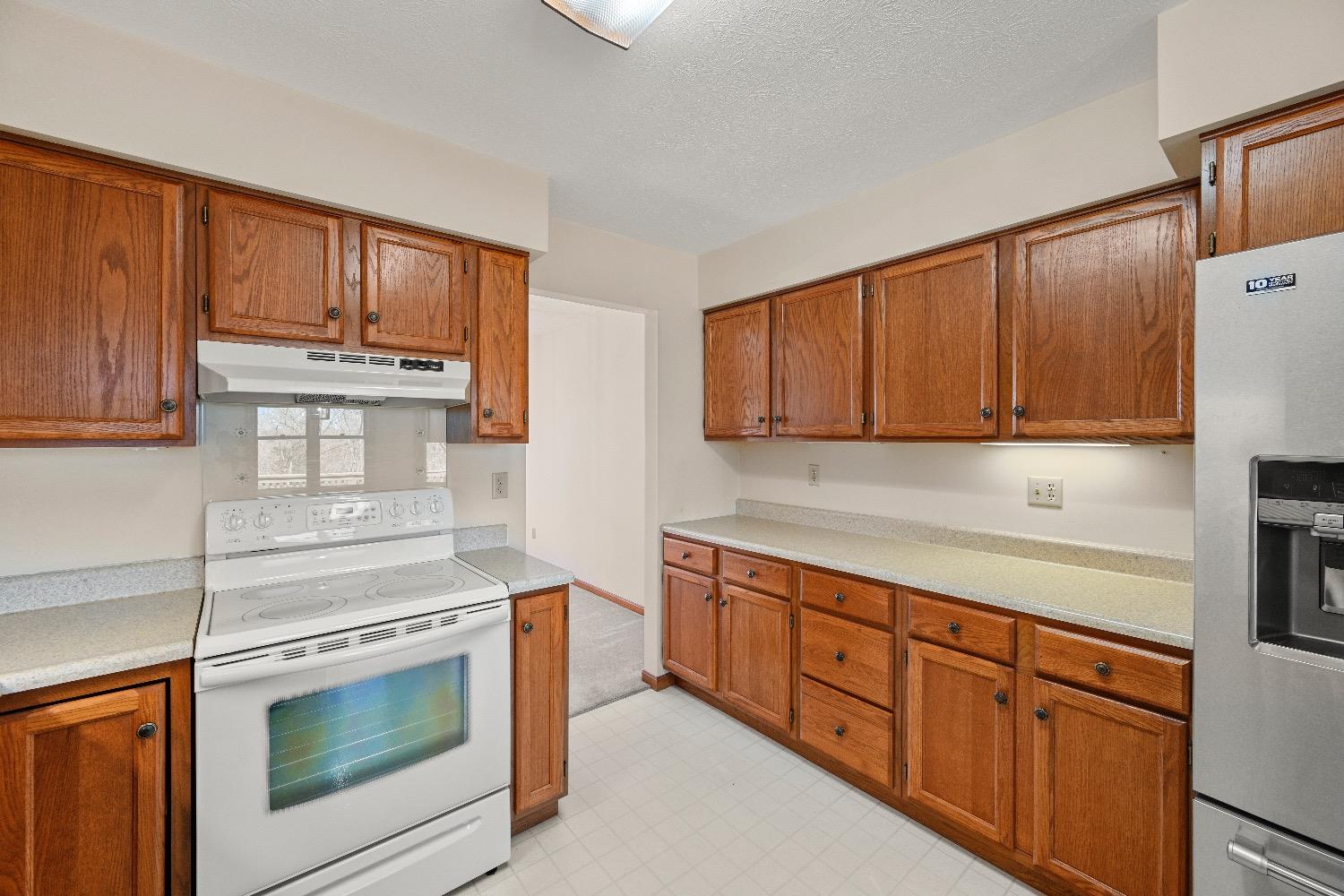 5160 Briar Ridge Drive Aurora, IN 47001 - Photo 11 of 51