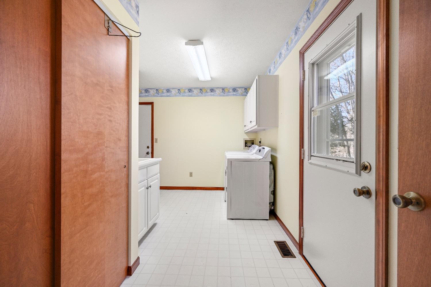 5160 Briar Ridge Drive Aurora, IN 47001 - Photo 23 of 51